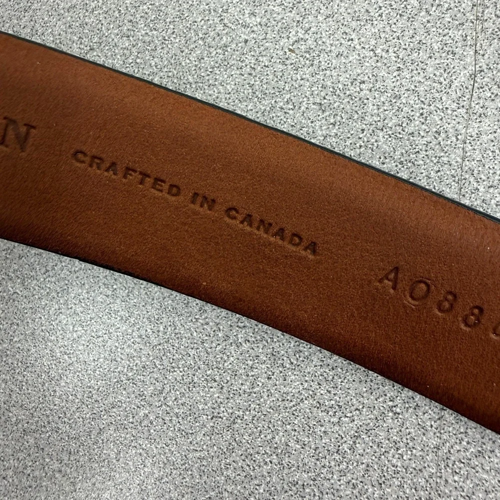 Cole Haan Polished Leather Belt 32 Mens Burgundy Dress Silver Buckle 1.25 Canada